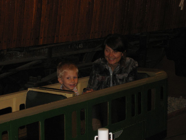 Tram (04)